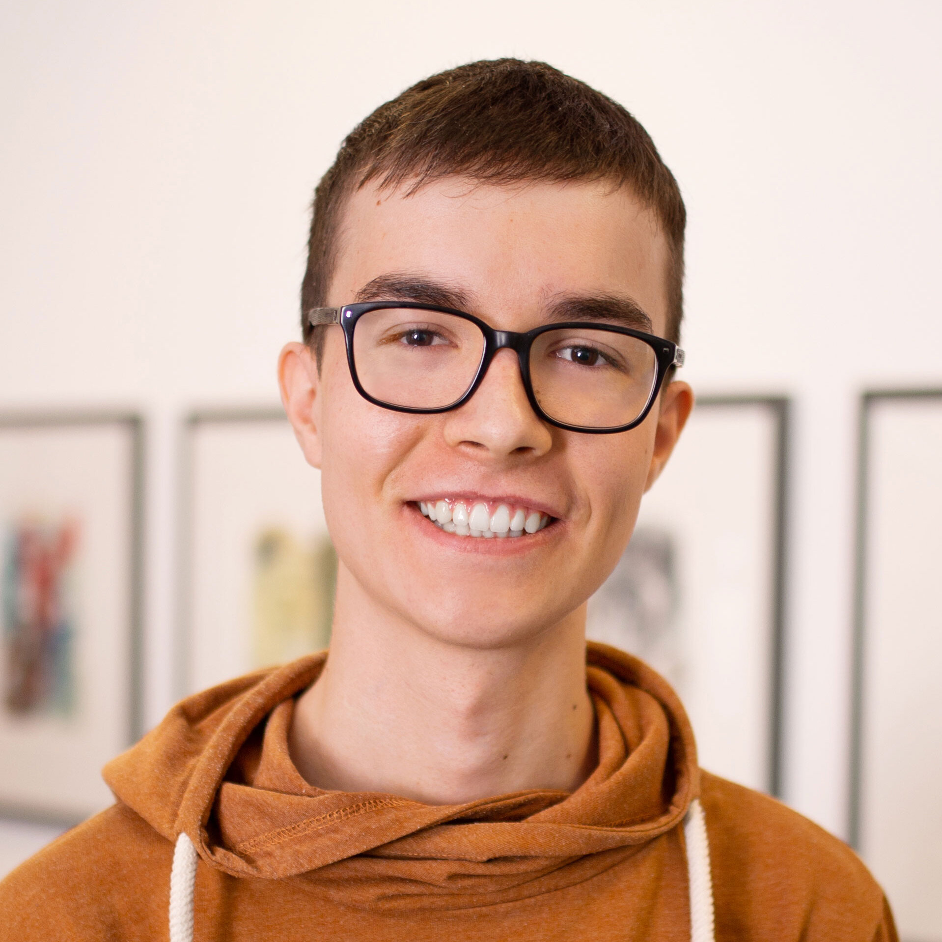 Werde Teil unseres Teams. Als Arbeitgeber stehen wir loyal an deiner Seite und fördern dich mit unzähligen Weiterbildungen.